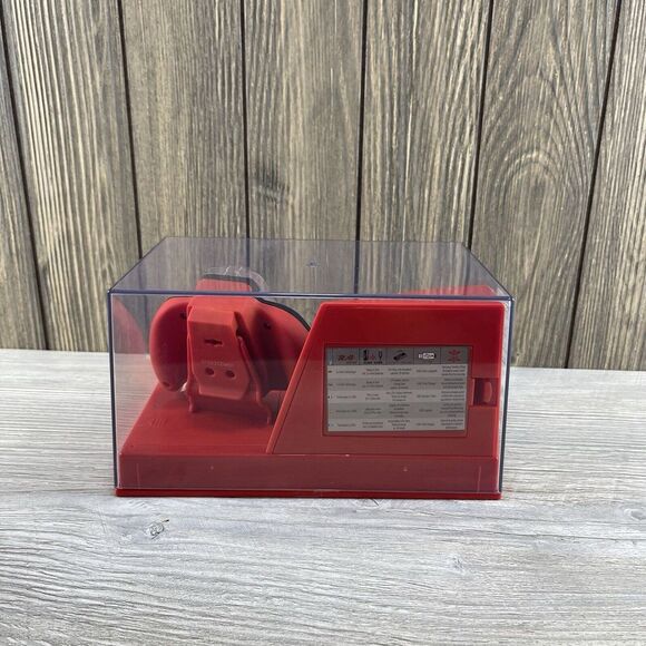 Mario Kart Carrera RC 1 50 Scale Mini Remote Control Car MARIO GOLD CHASE - Picture 4 of 16